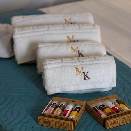 Mk Lux Suites - Steps To Beach Agios Nikolaos  Exterior photo